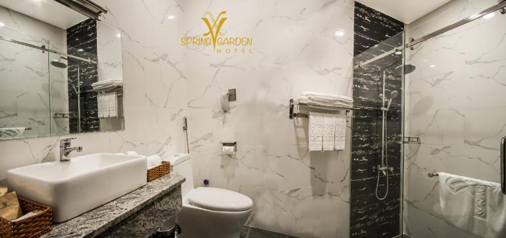 Spring Garden Hotel Lk Long Khanh Exteriör bild