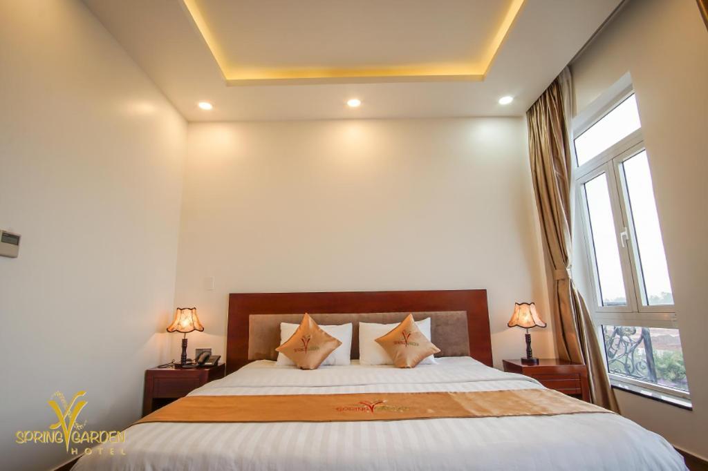 Spring Garden Hotel Lk Long Khanh Exteriör bild