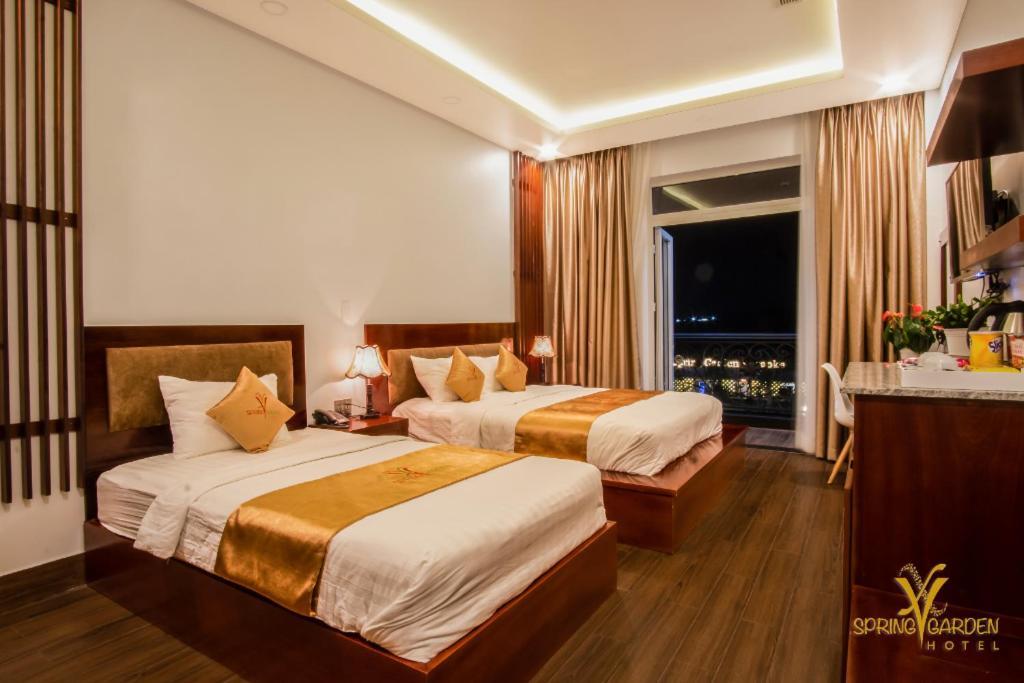 Spring Garden Hotel Lk Long Khanh Exteriör bild