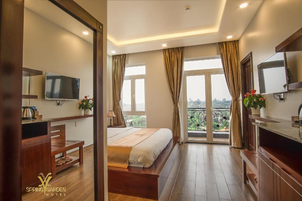 Spring Garden Hotel Lk Long Khanh Exteriör bild