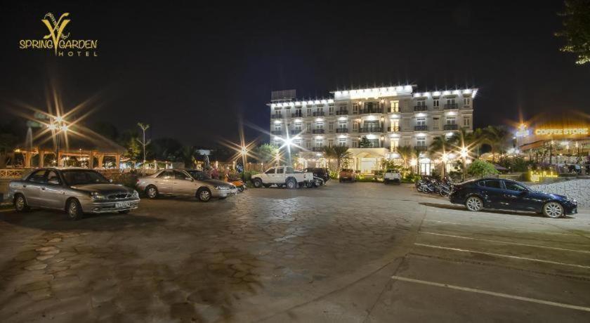 Spring Garden Hotel Lk Long Khanh Exteriör bild